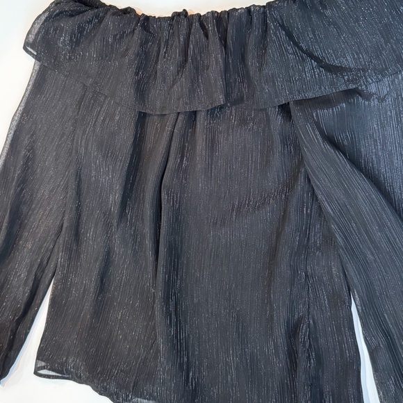 WHBM black textured shimmer chiffon off shoulder top ❤️ - Picture 7 of 7